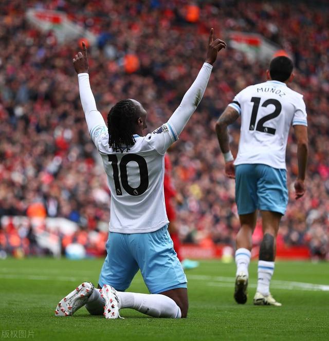 利物浦主场逆袭，令对手望尘莫及的简单介绍