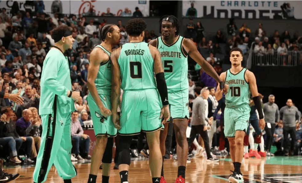 包含老鹰擒黄蜂,主场全队表现出色的词条 包含老鹰擒黄蜂,主场全队表现出色的词条